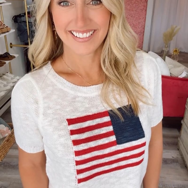 BiBi-Spring25-BBFL-ivory short sleeve flag sweater top